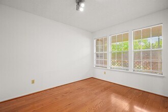 12701 Europa Ln in Austin, TX - Building Photo - Building Photo