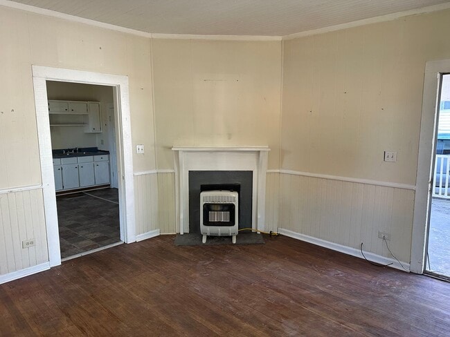 73 Pine St in Grantville, GA - Building Photo - Building Photo