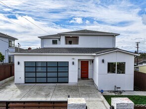 3807 Madrone Ave in Oakland, CA - Building Photo - Building Photo