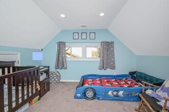 11 Skylark Ln in Levittown, NY - Building Photo - Building Photo