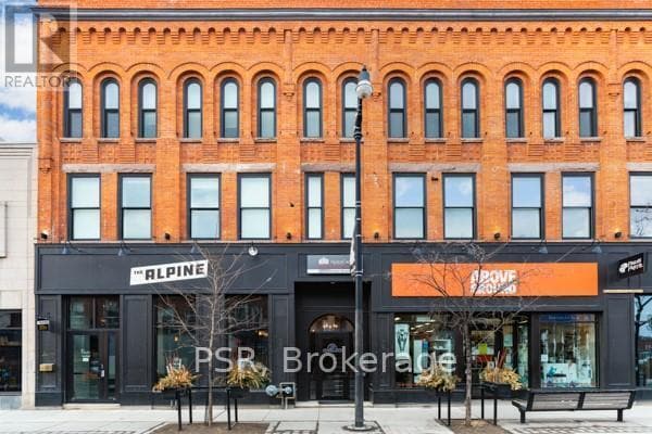 property at 2870 Dundas St W