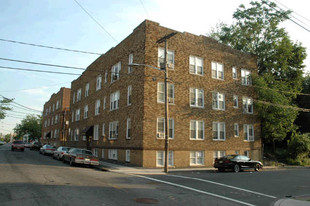 Auburn Arms Apartments