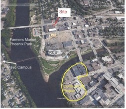 315 Riverfront in Eau Claire, WI - Foto de edificio - Building Photo