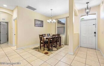 463 Eldron Blvd NE in Palm Bay, FL - Building Photo - Building Photo