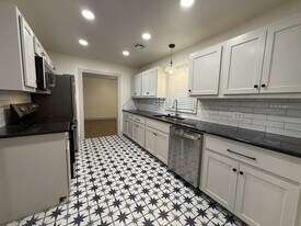 1802 W 6th Ave in Stillwater, OK - Building Photo