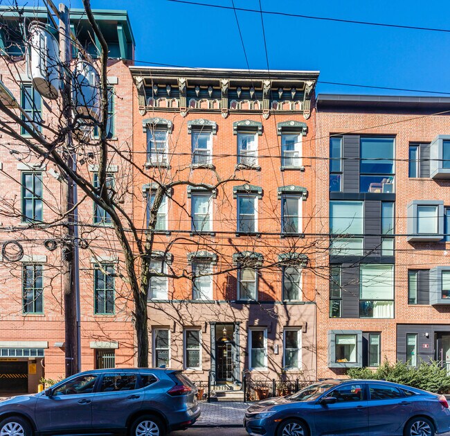 924 Garden St in Hoboken, NJ - Foto de edificio - Building Photo