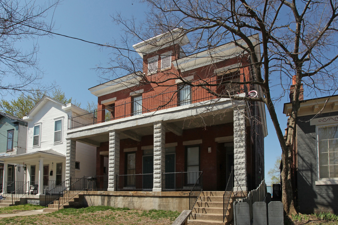 1428 S 6th St in Louisville, KY - Foto de edificio