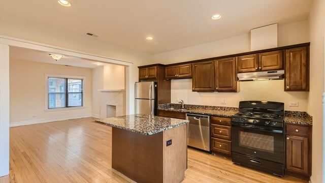 1644 W Estes Ave, Unit 2