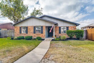 4808 Arbor Glen Rd in The Colony, TX - Building Photo