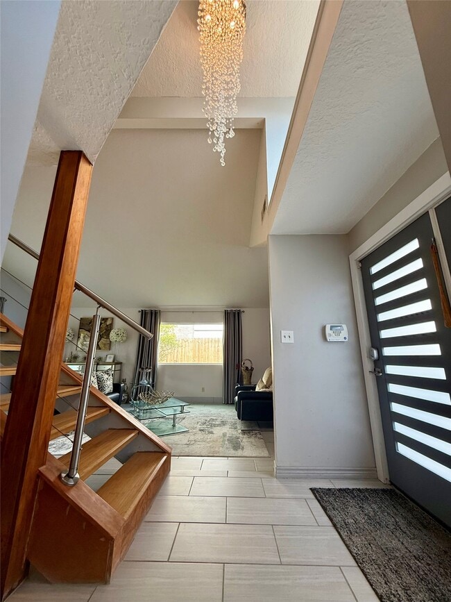 3222 Freshmeadows Dr in Houston, TX - Building Photo - Building Photo