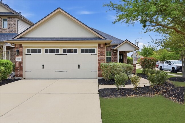 property at 1617 Park Promenade Pl