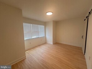 5647 Angora Terrace in Philadelphia, PA - Building Photo - Building Photo