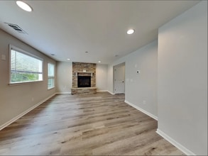 946 Fairdale Ct in Nashville, TN - Building Photo - Building Photo