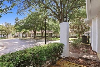 917 Pebble Creek Cir in Orlando, FL - Building Photo - Building Photo