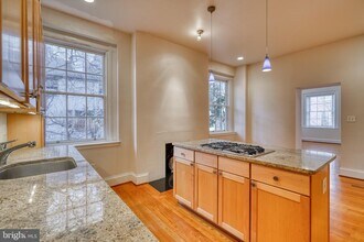 509 Cathedral St in Baltimore, MD - Building Photo - Building Photo