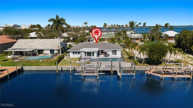 property at 14701 Fair Havens Rd