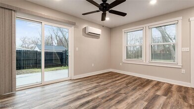 13134 Pine Rd NE in Thornville, OH - Building Photo - Building Photo