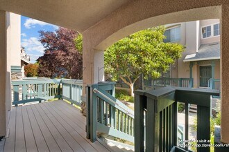 1228 Albacore Terrace in Fremont, CA - Building Photo - Building Photo