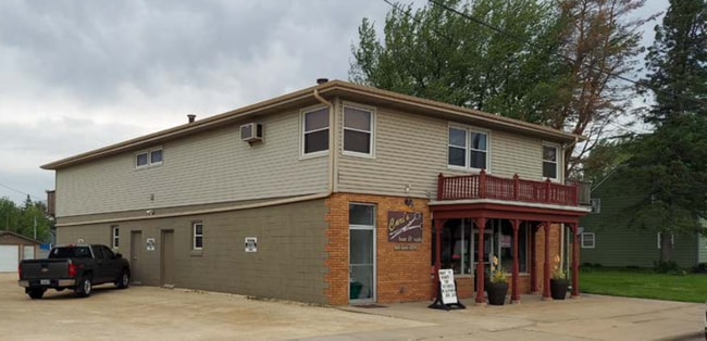 108 N Center St, Unit 3 in Durand, IL - Building Photo - Building Photo