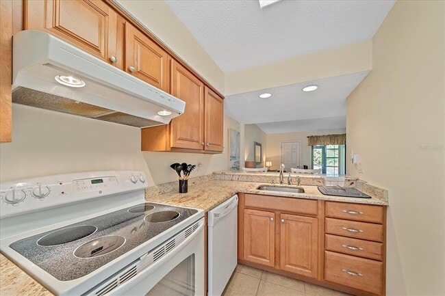 6650 Draw Ln in Sarasota, FL - Building Photo - Building Photo