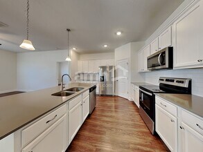 805 Heavenly Dr in St. Cloud, FL - Building Photo - Building Photo