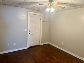 220 Main St in Crab Orchard, KY - Building Photo - Building Photo