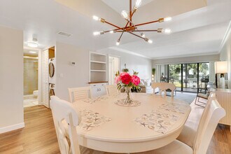 155 Yacht Club Dr in North Palm Beach, FL - Building Photo - Building Photo