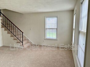 1317 Cypress Ave in Virginia Beach, VA - Building Photo - Building Photo