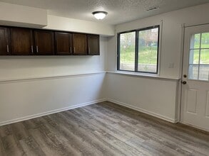 4200 Enden Ln in Des Moines, IA - Foto de edificio - Building Photo