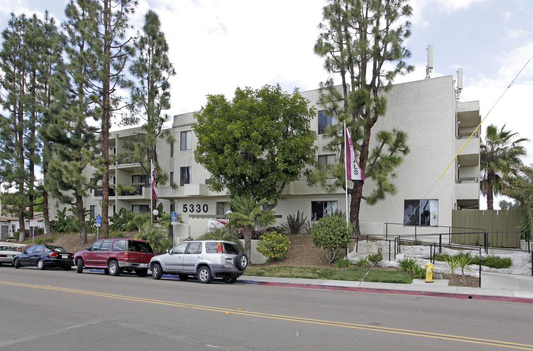 Park Crest Senior Apartments in San Diego, CA - Building Photo