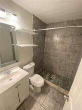 Room in House on Delmoor Dr NW in Atlanta, GA - Building Photo - Building Photo