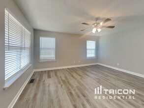 312 W Winterberry Trail in White House, TN - Building Photo - Building Photo