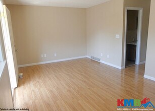 215 W Marengo Rd in Tiffin, IA - Building Photo - Building Photo