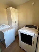 214 S 4th Ave in Chenoa, IL - Building Photo - Building Photo