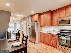 645 S Curley St in Baltimore, MD - Building Photo