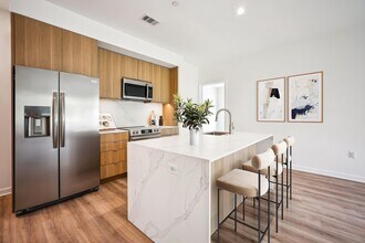 5300 Wisconsin Ave NW in Washington, DC - Building Photo - Building Photo