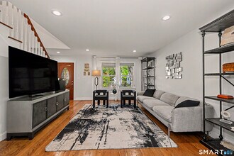 3 Kelsey St in Darien, CT - Building Photo - Building Photo