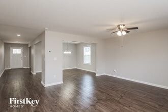 3445 Silver Chase Ct in Gainesville, GA - Building Photo - Building Photo