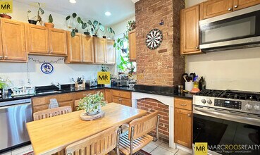 74 Aldie St, Unit 1 in Boston, MA - Foto de edificio - Building Photo