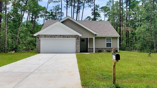 property at 629 Oak St