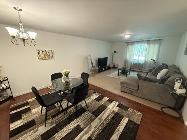 208 Undercliff Ave, Unit B6