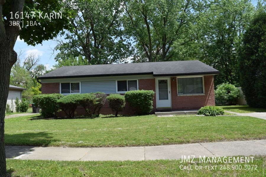 16147 Karin St in Taylor, MI - Building Photo