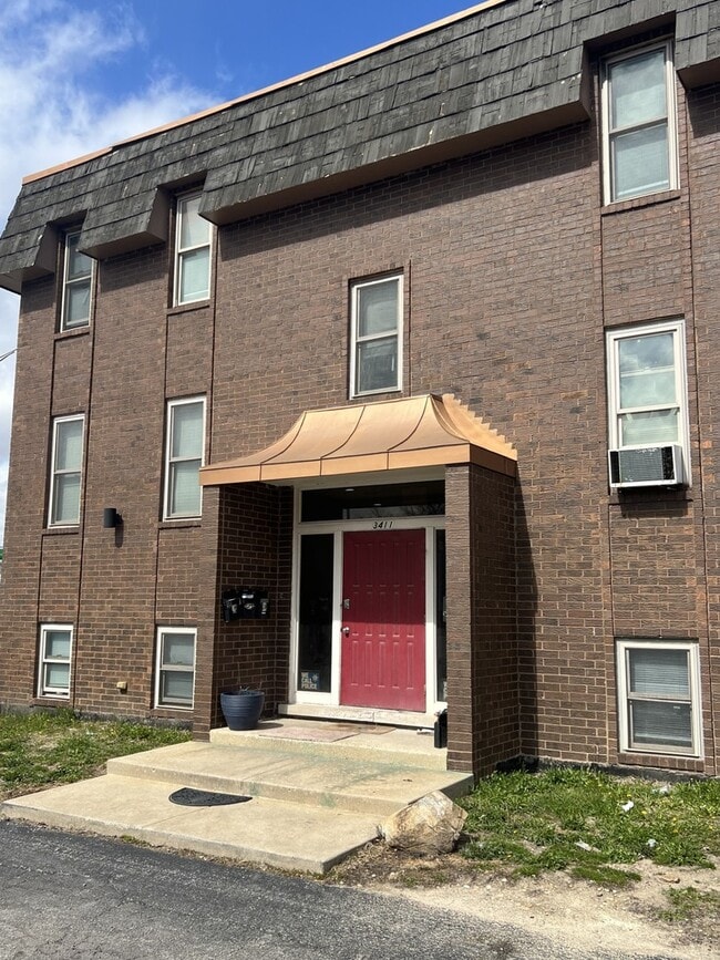 property at 3411 Chicago Rd