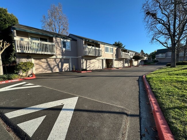 property at 1348 Merrivale West Square