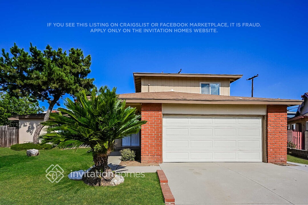 19200 Midtown Ave in Carson, CA - Foto de edificio