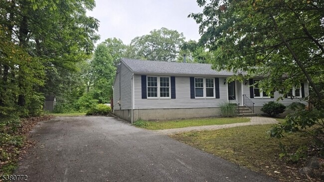 property at 6 Allen Terrace