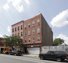 949 Grand St Apartamentos