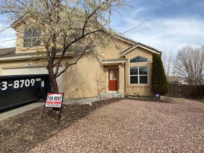 716 Harvest Field Way in Fountain, CO - Building Photo - Building Photo