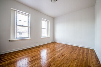 6705 S Michigan Chicago, IL 60637 in Chicago, IL - Building Photo - Building Photo