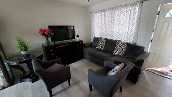 4140 NE 3rd Ave in Deerfield Beach, FL - Building Photo